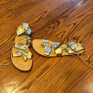 Mater Terra Woman’s Silver Sandals Size 40